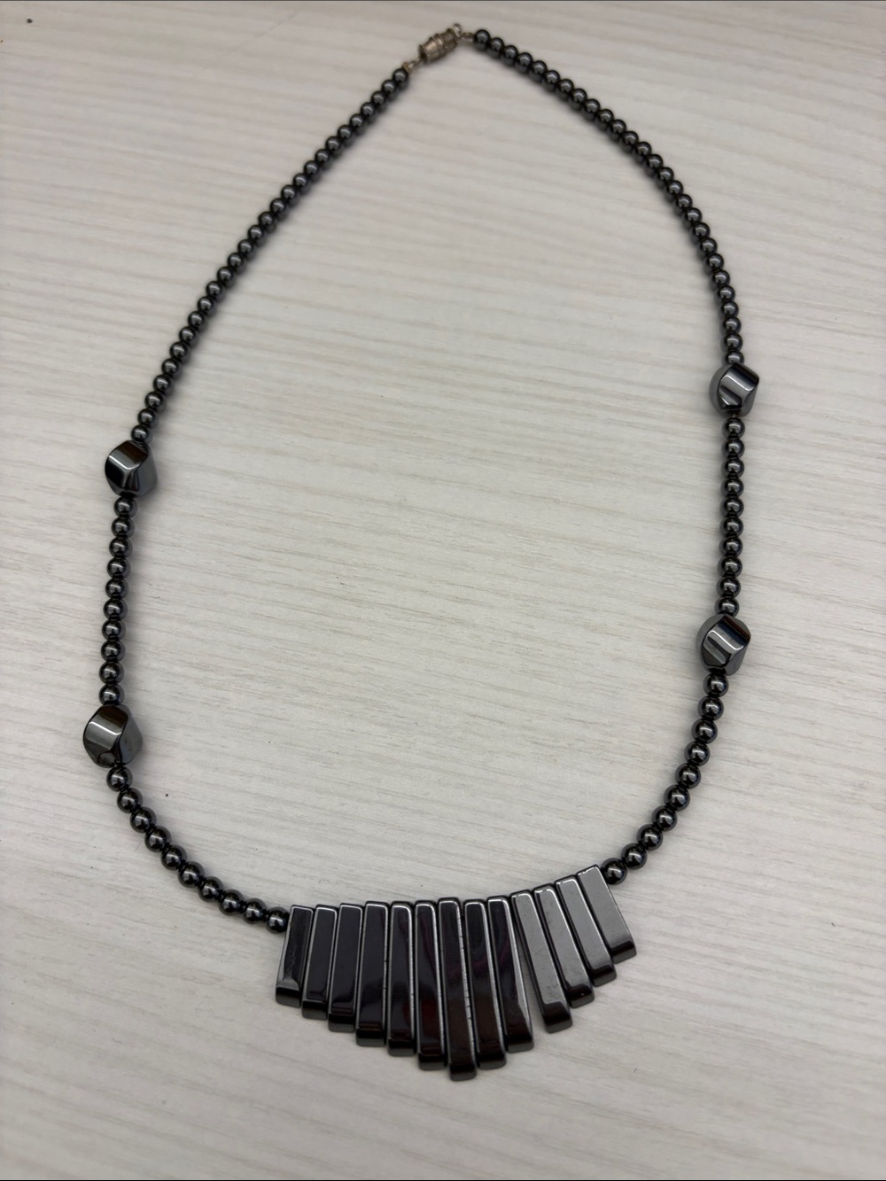 Minimalist Hematite Fan Pendant Necklace - Dark Gray